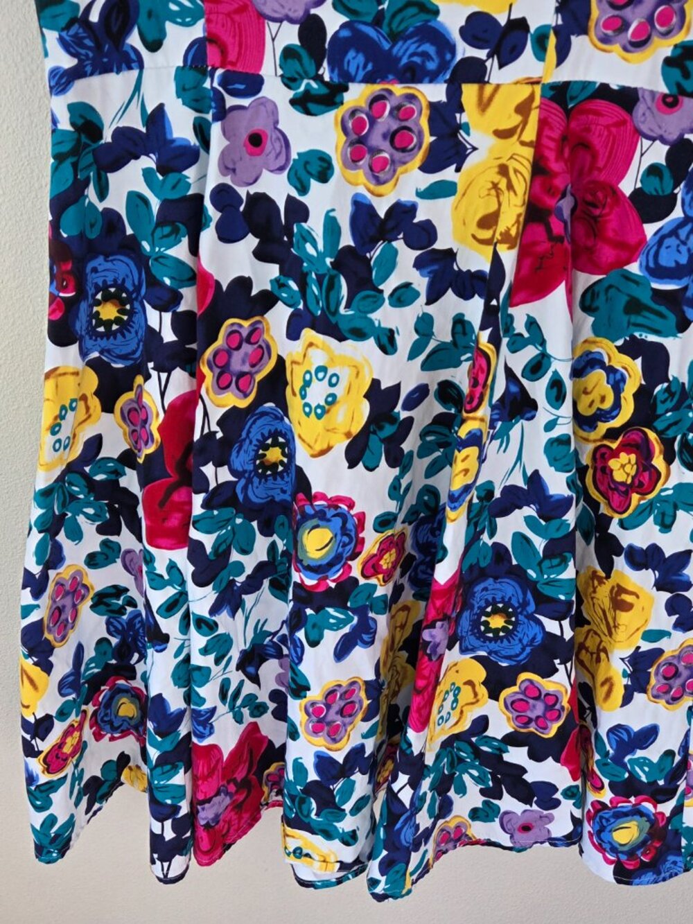 Hearts & Roses Retro Dress Plus Size 18 Bold Floral A-line Pin Up Rockabilly - Picture 9 of 11